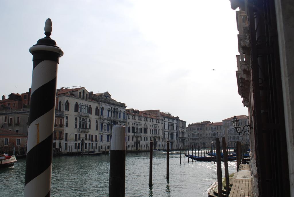 Hotel Palazzo Barbarigo Sul Canal Grande Венеция Экстерьер фото
